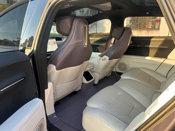 Avatr 12 2025 2025款 Ultra增程版