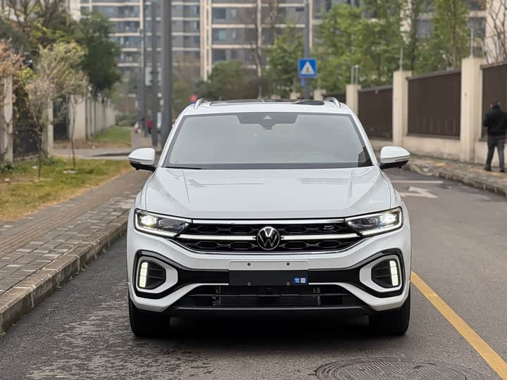 Volkswagen T-Roc 2025 2025款 300TSI DSG两驱辰光版