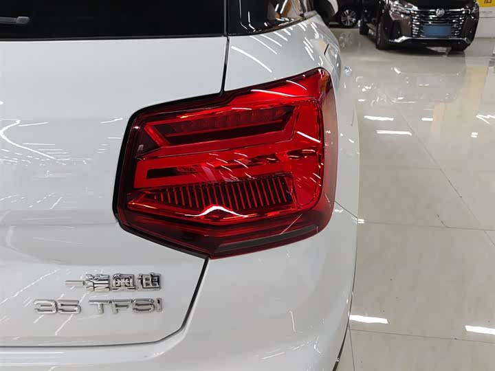 Audi Q2L 2024 2024款 35TFSI 时尚致雅型