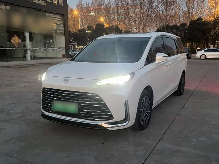 Buick GL8 Hybrid 2025 2025款 陆尚 尊享版 7座