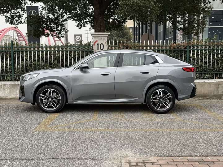 BMW X2 2024 2024款 sDrive25i M运动套装