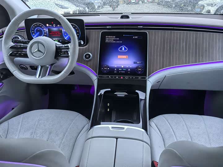 Mercedes-Benz EQE SUV 2023 2023款 350 4MATIC 豪华版