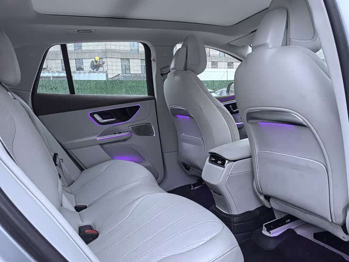 Mercedes-Benz EQE SUV 2023 2023款 350 4MATIC 豪华版