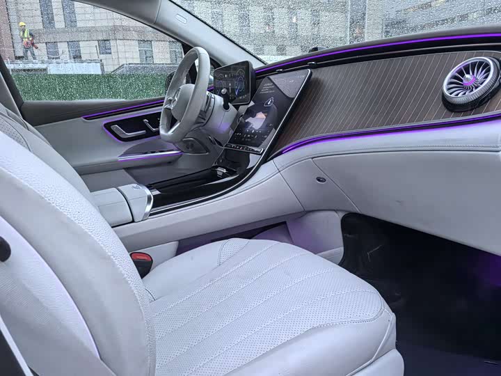 Mercedes-Benz EQE SUV 2023 2023款 350 4MATIC 豪华版