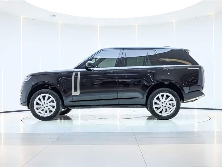 Land Rover Range Rover 2025 2025款 3.0 L6 360PS 盛世版