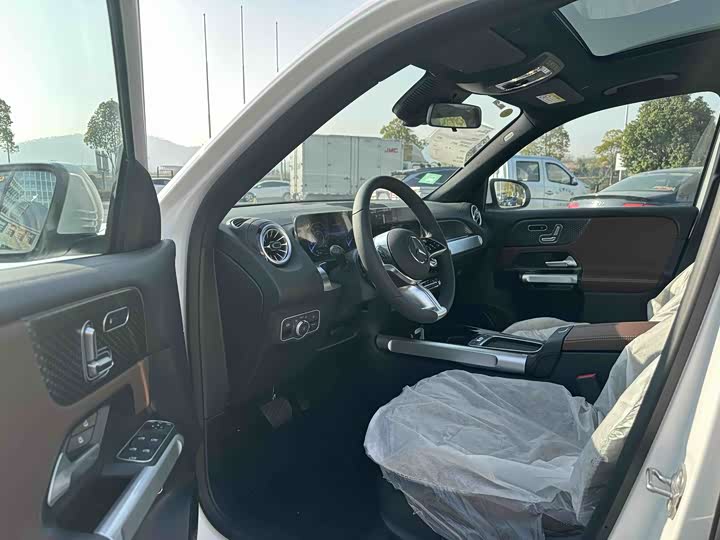 Mercedes-Benz EQB 2025 2025款 EQB 260