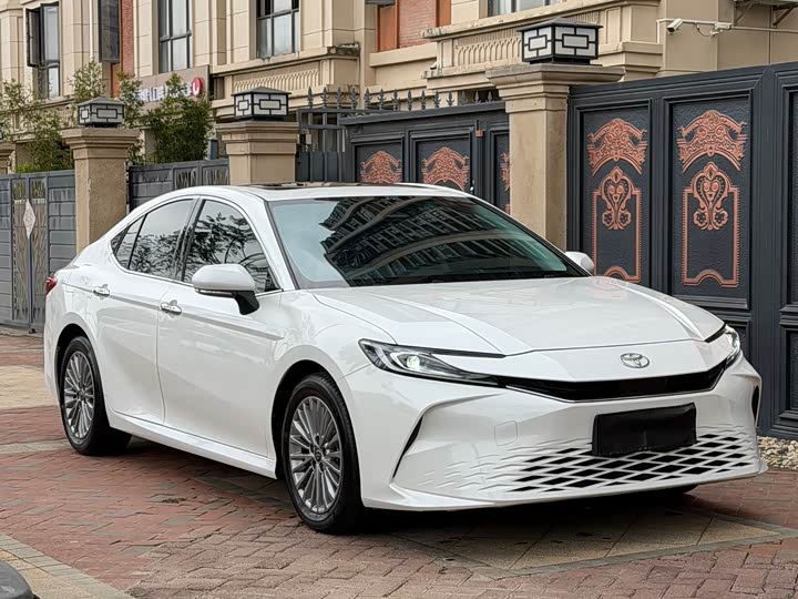 Toyota Camry 2024 2024款 2.0GVP 豪华版