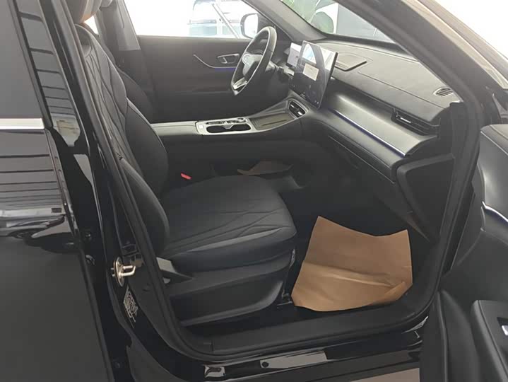 Chery Fulwin T8 2025 2025款 1.5T 130km 豪华版 5座