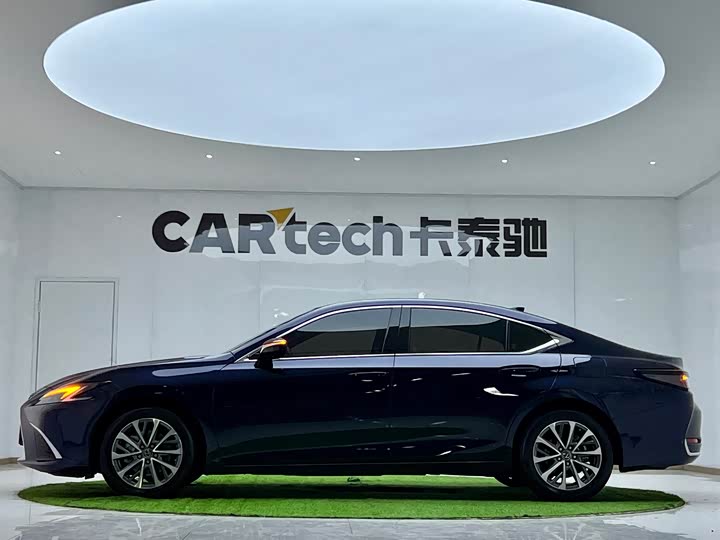 Lexus ES 2025 2025款 200 臻享版