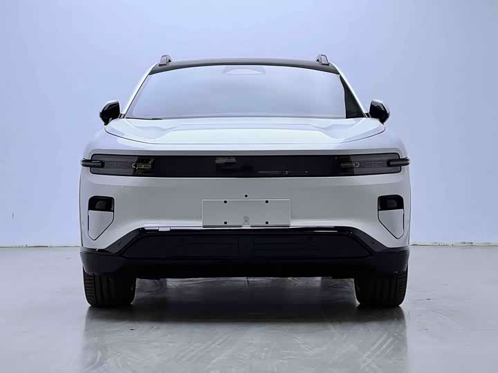 Changan Qiyuan (Nevo) E07 2025 2025款 纯电 四驱 90kWh Ultra高性能版