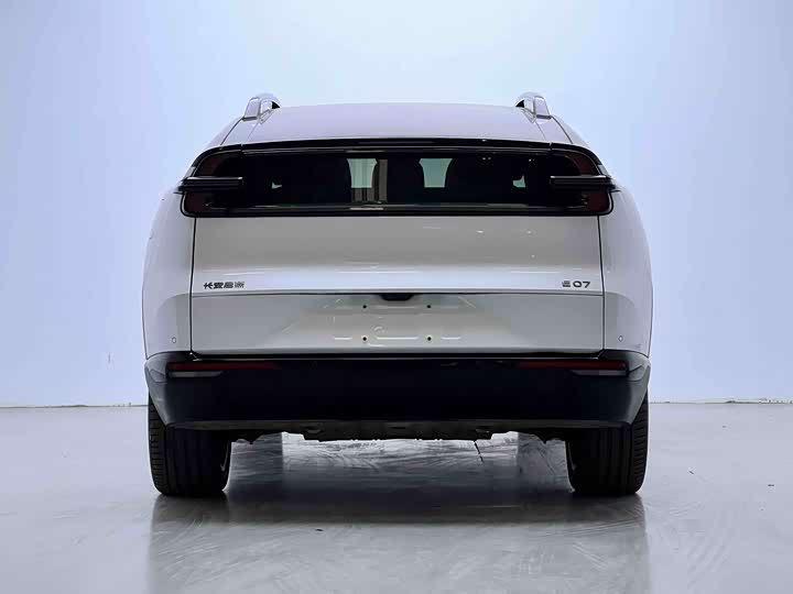 Changan Qiyuan (Nevo) E07 2025 2025款 纯电 四驱 90kWh Ultra高性能版