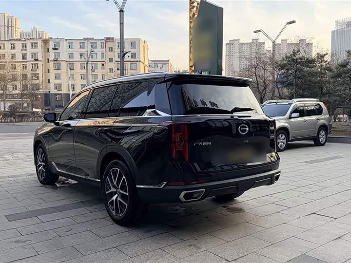 GAC Trumpchi GS8 2025 2025款 领航系列 2.0TGDI 两驱豪华版 5座