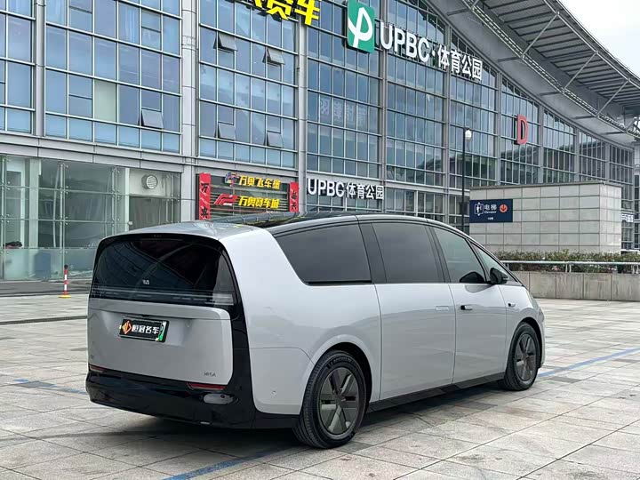 LiXiang Mega 2025 2025款 Home 家庭特别版