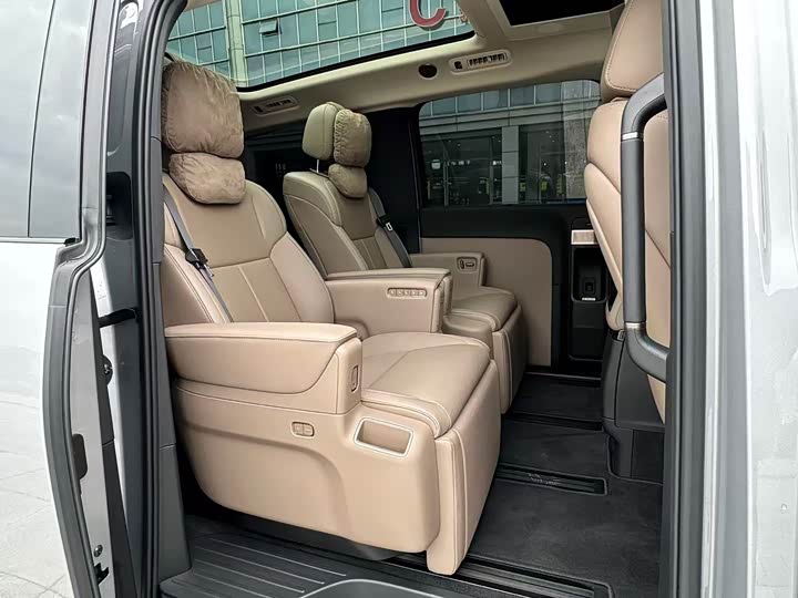 LiXiang Mega 2025 2025款 Home 家庭特别版