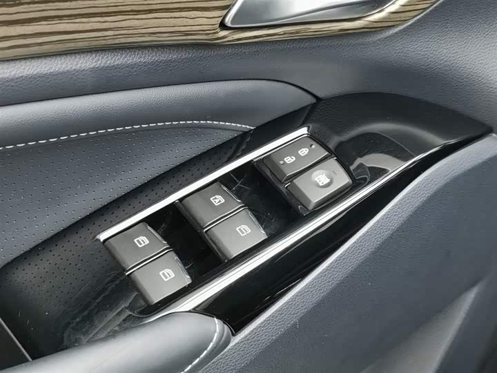 GAC Trumpchi M8 2024 2024款 领秀系列 390T 豪华版