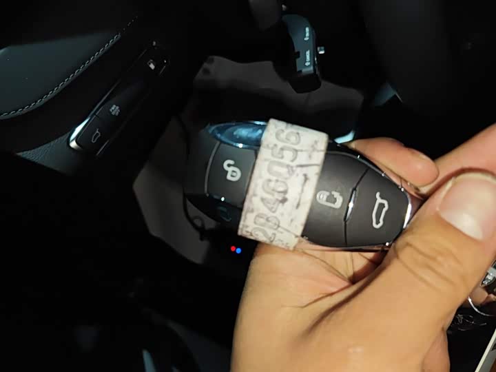 Hongqi HQ9 Hybrid 2024 2024款 2.0T 四驱商务版