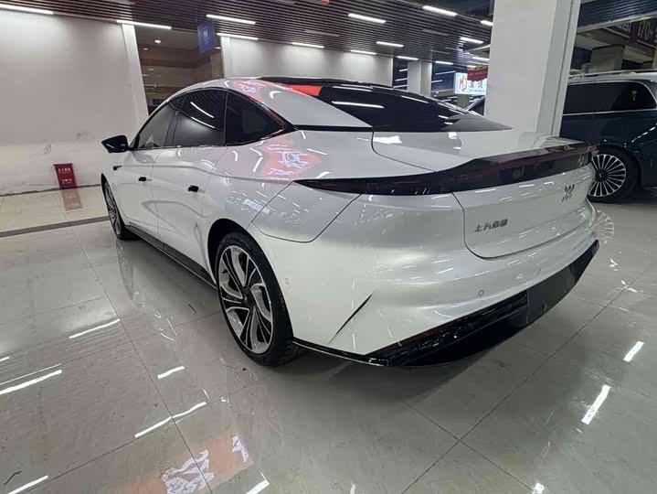 IM motors L7 2022 2022款 Pro