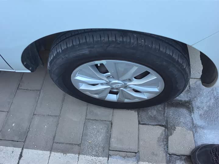 JAC Refine M3 2019 2019款 创客版 1.8L 豪华型