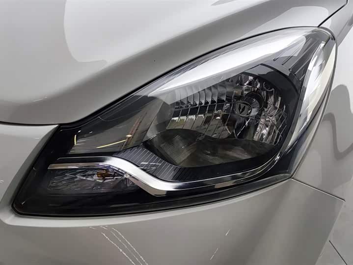 Changan BenBen E-Star 2021 2021款 国民版 心悦版 三元锂