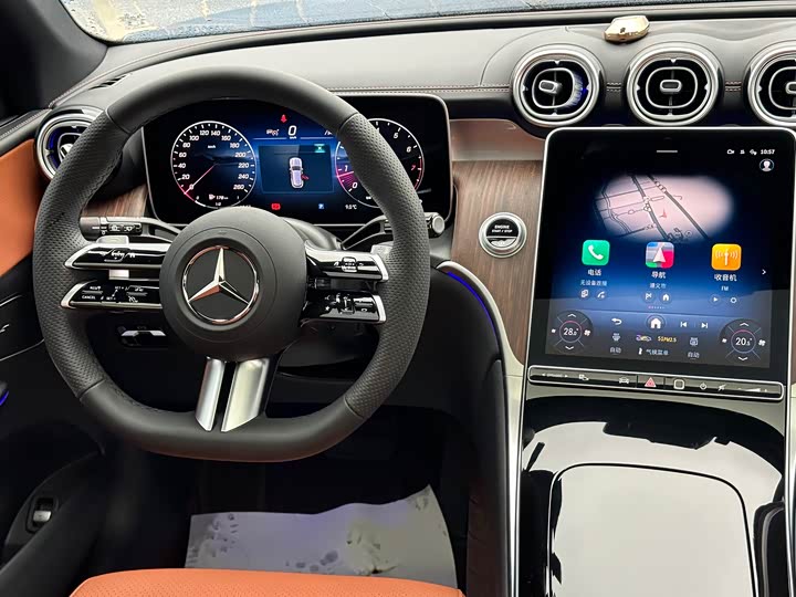 Mercedes-Benz GLC-Class 2025 2025款 GLC 300 L 4MATIC 动感型 5座