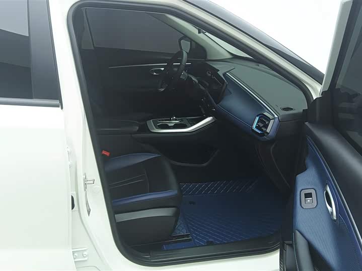 GAC Trumpchi GS3 2023 2023款 影速 270T 劲享版