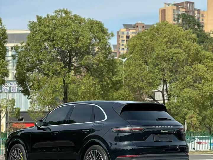 Porsche Cayenne Hybrid 2023 2023款 Cayenne E-Hybrid 2.0T