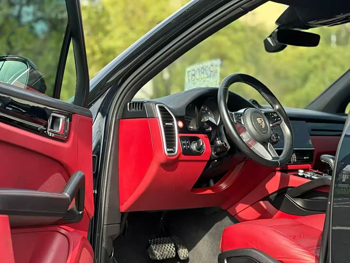 Porsche Cayenne Hybrid 2023 2023款 Cayenne E-Hybrid 2.0T