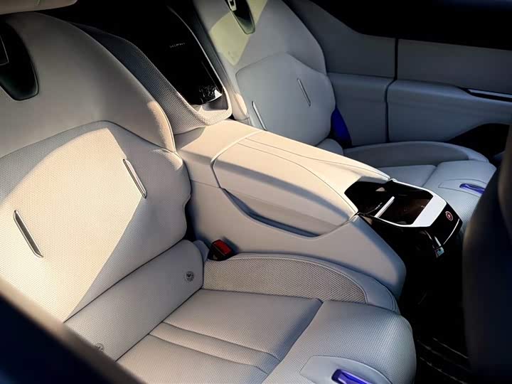 HiPhi Z 2023 2023款 四座版