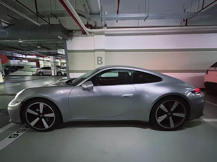 Porsche 911 2025 2025款 Carrera 3.0T