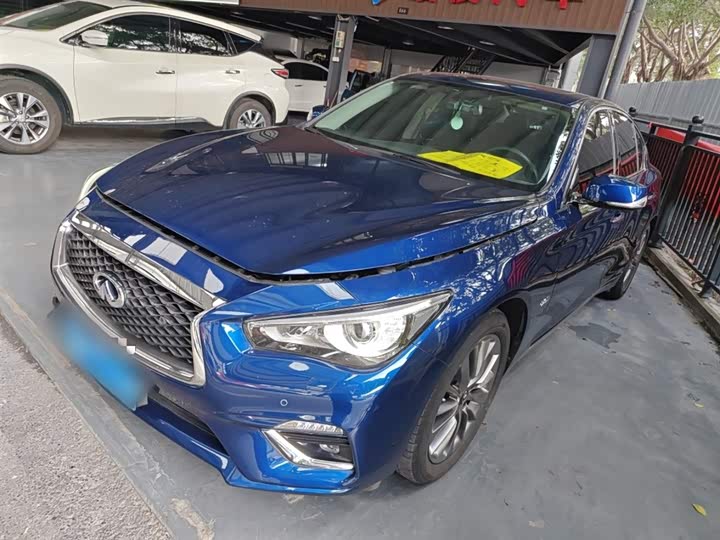 Infiniti Q50L 2018 2018款 2.0T 进享版 国VI