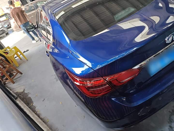 Infiniti Q50L 2018 2018款 2.0T 进享版 国VI