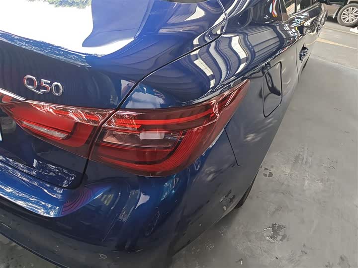 Infiniti Q50L 2018 2018款 2.0T 进享版 国VI