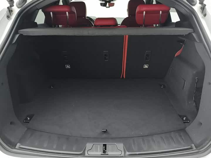 Jaguar E-Pace 2024 2024款 进取运动版 R-DYNAMIC S