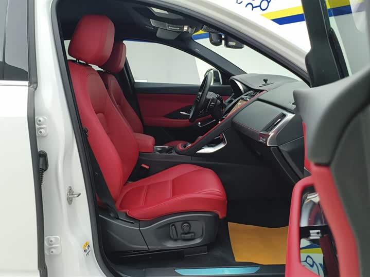 Jaguar E-Pace 2024 2024款 进取运动版 R-DYNAMIC S