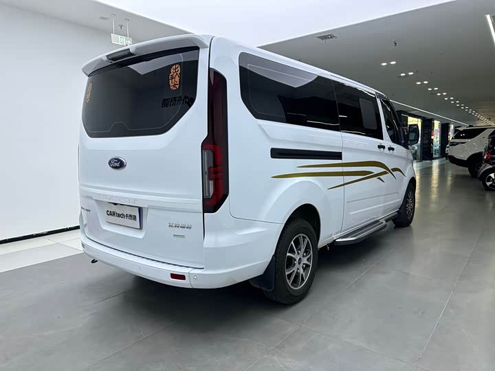 Ford Transit 2024 2024款 2.0T 汽油自动短轴低顶自动挡定制版6座