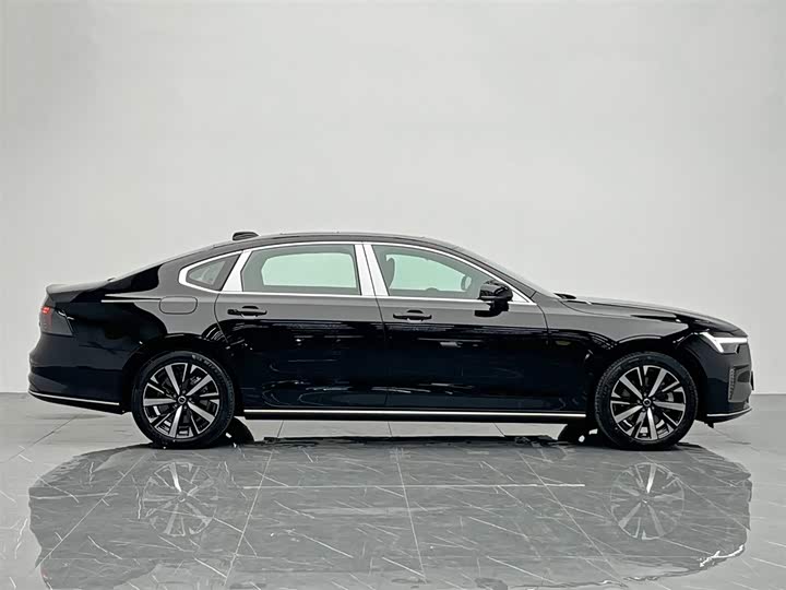 Volvo S90 2026 2026款 B5 智逸豪华版