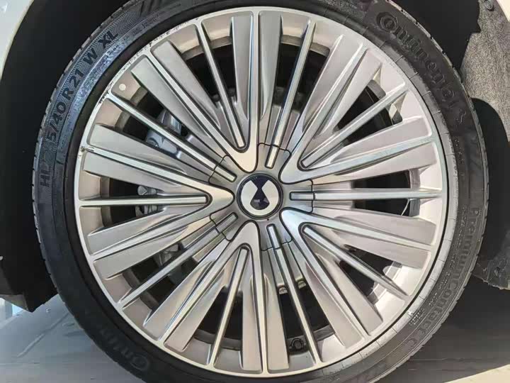 Denza Z9 2024 2024款 1100km 四驱Ultra版