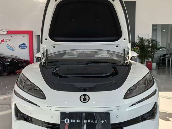 Denza Z9 2024 2024款 1100km 四驱Ultra版