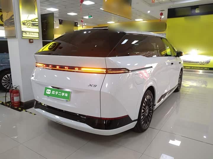 XPeng X9 2025 2025款 纯电 740超长续航 Max