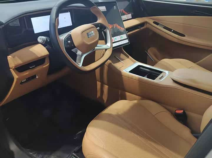 Geely Galaxy L7 2025 2025款 EM-i 115km 探索+版