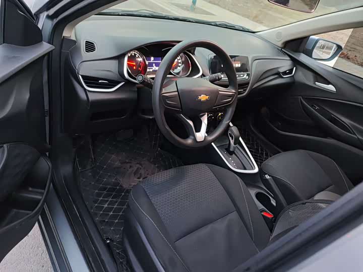 Chevrolet Onix (Cavalier) 2022 2022款 325T 自动欣悦版