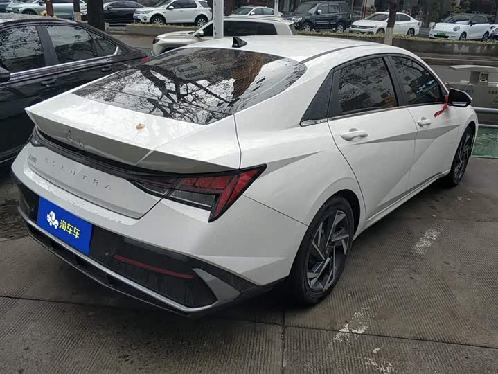 Hyundai Elantra N line 2023 2023款 1.5L CVT LUX尊贵版