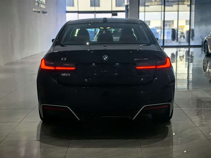 BMW i3 2025 2025款 eDrive 40 L 曜夜套装