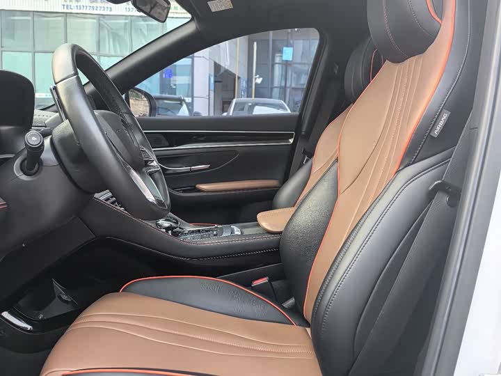 BYD Song Plus 2020 2020款 1.5T 自动尊贵型