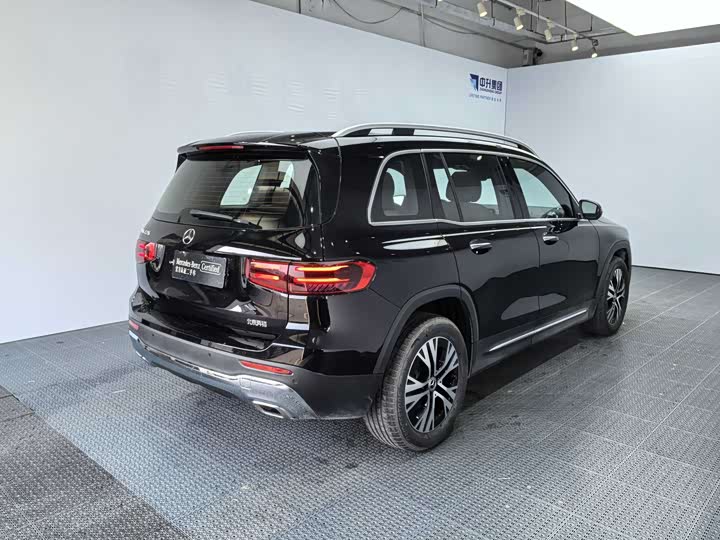 Mercedes-Benz GLB-Class 2025 2025款 GLB 220 动感型
