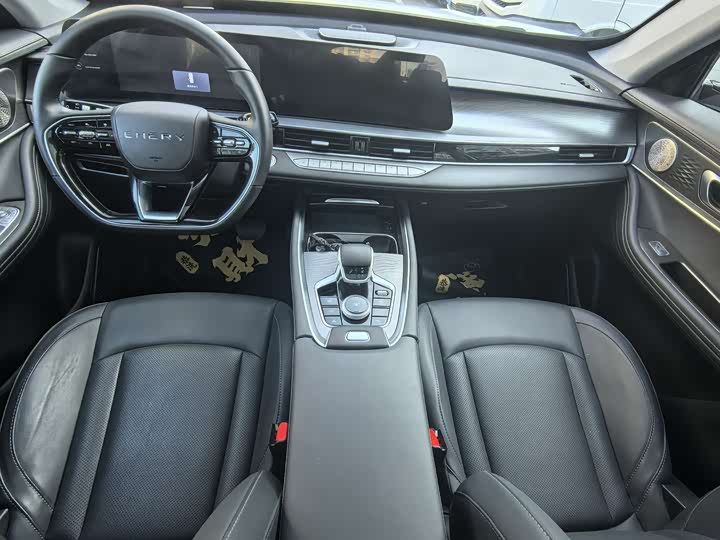 Chery Tiggo 8 Pro 2025 2025款 290T 两驱豪华+