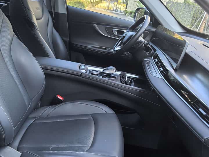 Chery Tiggo 8 Pro 2025 2025款 290T 两驱豪华+