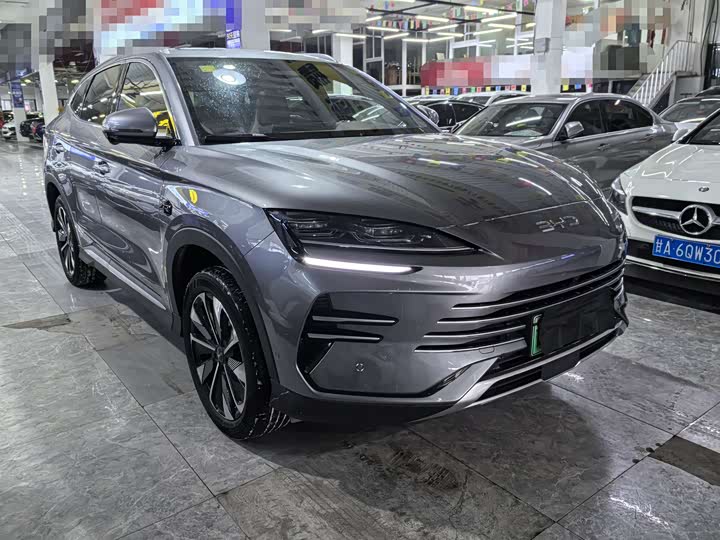 2025 BYD Song Plus Hybrid/EV