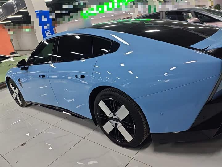 2025 XPeng P7