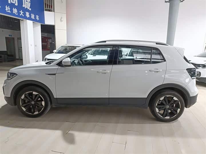 Volkswagen Tacqua 2023 2023款 200TSI DSG 悦智联版